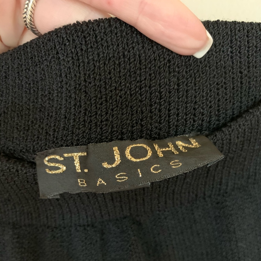 St. John Collection Knit Pencil Skirt